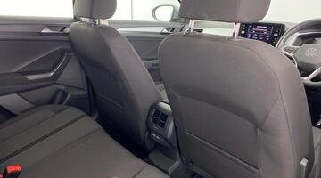 2025 Volkswagen TSI Match Euro 6 5-door (Silver) - Image: 27