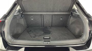 2022 Volkswagen TSI Style DSG Euro 6 5-door (Black) - Image: 28