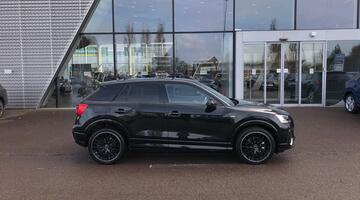 2025 Audi TFSI CoD 35 Black Edition S Tronic Euro 6 5-door (Black) - Image: 4