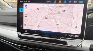 2025 Volkswagen TSI Match Euro 6 5-door (Black) - Image: 30