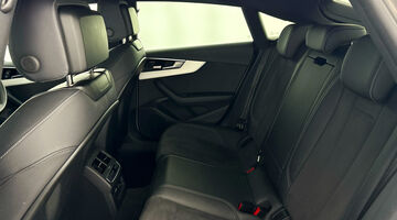 2023 Audi 2.0 TFSI 35 S line Sportback S Tronic Euro 6 5-door (White) - Image: 32