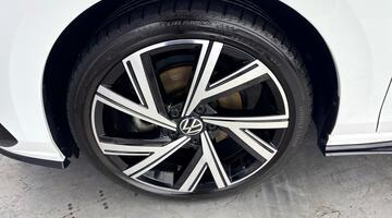 2024 Volkswagen ETSI MHEV R-Line DSG Euro 6 5-door (White) - Image: 39