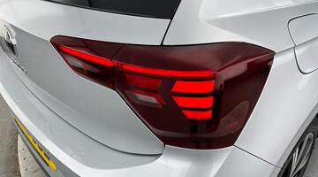 2022 Volkswagen 1.0 TSI R-Line DSG Euro 6 5-door (Silver) - Image: 30