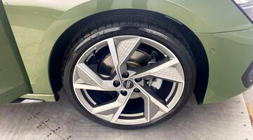 2025 Audi TFSI 35 Black Edition Sportback S Tronic Euro 6 5-door (Green) - Image: 5