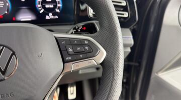2025 Volkswagen 2.0 TDI R-Line DSG Euro 6 5-door (Grey) - Image: 7