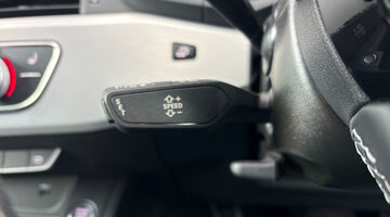 2023 Audi 2.0 TFSI 35 S line Sportback S Tronic Euro 6 5-door (White) - Image: 21