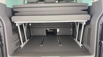 2022 Volkswagen Beach Camper SWB 150 PS 2.0 TDI 7sp DSG (Grey) - Image: 30