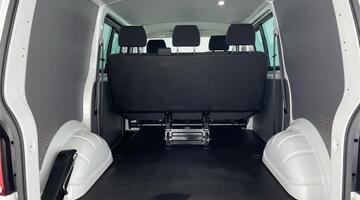 2024 Volkswagen 2.0 TDI T30 Highline Kombi DSG FWD SWB Euro 6 5-door (White) - Image: 26