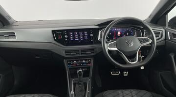 2024 Volkswagen 1.0 TSI R-Line DSG Euro 6 5-door (Black) - Image: 8