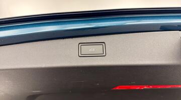 2025 Volkswagen TSI eHybrid 19.7kWh Match DSG Euro 6 5-door (Blue) - Image: 32