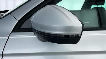 2021 Volkswagen TSI Life DSG Euro 6 5-door (Silver) - Image: 36