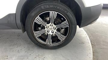 2019 Volvo 2.0 T4 Inscription Auto Euro 6 5-door (White) - Image: 34