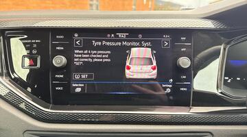 2025 Volkswagen 1.0 TSI Match Euro 6 5-door (Silver) - Image: 53