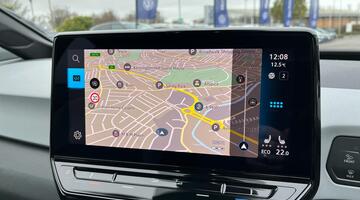 2020 Volkswagen Pro Performance 58kWh Family Auto 5-door (Blue) - Image: 13