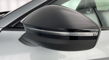 2025 Volkswagen TSI eHybrid 19.7kWh R-Line DSG Euro 6 5-door (Silver) - Image: 43