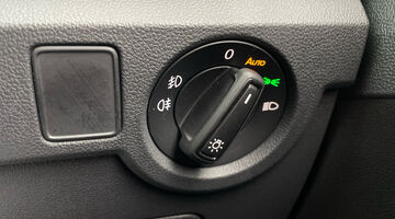 2023 Volkswagen 1.0 TSI Black Edition Euro 6 5-door (White) - Image: 20