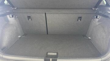 2022 Volkswagen 1.0 TSI R-Line DSG Euro 6 5-door (Silver) - Image: 28