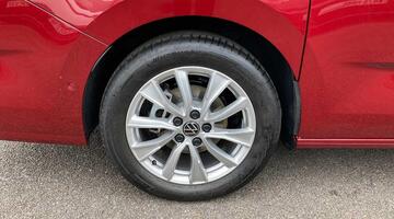 2025 Volkswagen TSI eHybrid 19.7kWh Ocean DSG 4Motion Euro 6 4-door (Red) - Image: 12