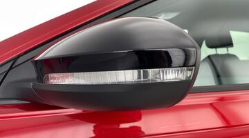 2022 Volkswagen 1.0 TSI R-Line Euro 6 5-door (Red) - Image: 36