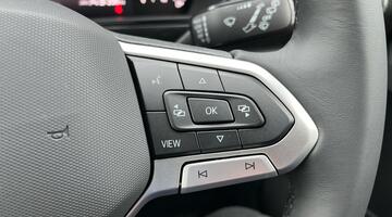 2025 Volkswagen 1.0 TSI Match Euro 6 5-door (Silver) - Image: 21