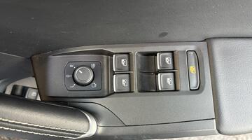 2022 SEAT EHybrid 12.8kWh XCELLENCE Lux DSG Euro 6 5-door (Grey) - Image: 28