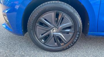 2023 Škoda 1.0 MPI Colour Edition Euro 6 5-door (Blue) - Image: 17