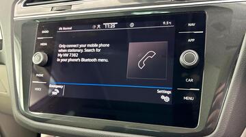 2022 Volkswagen 2.0 TDI Elegance DSG Euro 6 5-door (White) - Image: 26