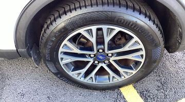 2020 Ford EcoBoost Titanium First Edition Euro 6 5-door (White) - Image: 24