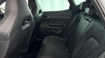 2022 CUPRA TSI V2 DSG Euro 6 5-door (White) - Image: 30