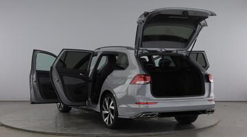 2023 Volkswagen ETSI MHEV R-Line DSG Euro 6 5-door (Grey) - Image: 11