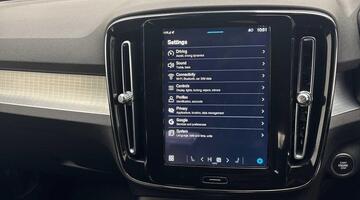 2023 Volvo 2.0 B3 MHEV Core DCT Auto Euro 6 5-door (Blue) - Image: 31