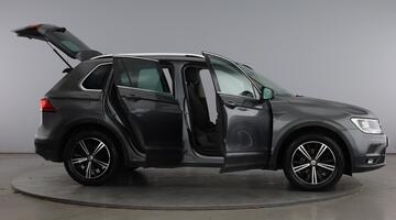 2018 Volkswagen 2.0 TDI SE Navigation DSG Euro 6 5-door (Grey) - Image: 10