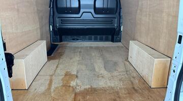 2025 Volkswagen 2.0 TDI T28 Commerce Plus FWD SWB Euro 6 5-door (White) - Image: 17