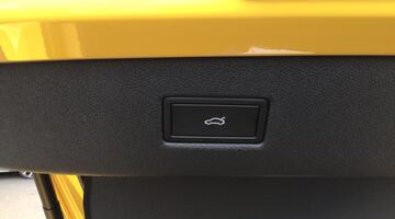 2025 Ford Extended Range 77kWh Premium Auto 5-door (Yellow) - Image: 19