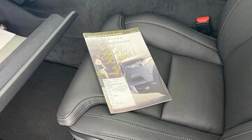 2025 Volvo 2.0 T8 18.8kWh Ultra Bright Auto Euro 6 5-door (Unlisted) - Image: 13