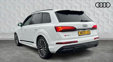 2025 Audi 4.0 TFSI V8 Black Edition Tiptronic quattro Euro 6 5-door (White) - Image: 3