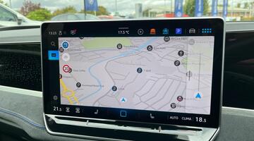 2025 Volkswagen ETSI MHEV R-Line DSG Euro 6 5-door (Grey) - Image: 13