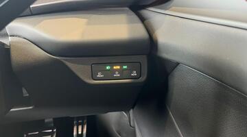 2025 CUPRA ETSI V1 DSG Euro 6 5-door (Unlisted) - Image: 11