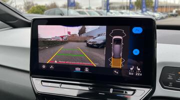 2020 Volkswagen Pro Performance 58kWh Family Auto 5-door (Blue) - Image: 19