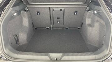 2025 Volkswagen Pro 77kWh Black Edition Auto 5-door (Black) - Image: 28