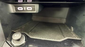 2022 Volkswagen 1.0 TSI Life Euro 6 5-door (Blue) - Image: 12