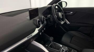 2019 Audi 2.0 TFSI 40 S line S Tronic quattro Euro 6 5-door (Grey) - Image: 2