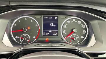 2019 Volkswagen 1.0 TSI SEL Euro 6 5-door (Silver) - Image: 12