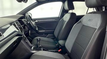 2020 Volkswagen TSI EVO R-Line Euro 6 5-door (Multicolour) - Image: 43