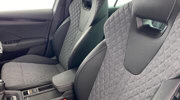 2025 Škoda TSI ACT SportLine Euro 6 5-door (Silver) - Image: 33