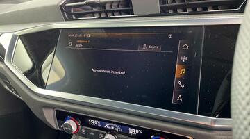 2025 Audi TFSI CoD 35 Black Edition S Tronic Euro 6 5-door (Blue) - Image: 17