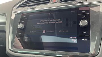 2018 Volkswagen 2.0 TSI SEL DSG 4Motion Euro 6 5-door (White) - Image: 24