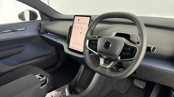 2025 Volvo Single Motor Extended Range 69kWh Plus Auto 5-door (Black) - Image: 6