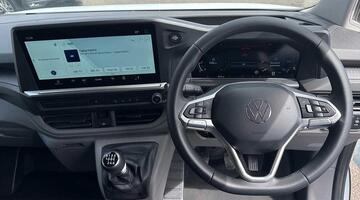 2025 Volkswagen 2.0 TDI T28 Commerce Plus FWD SWB Euro 6 5-door (White) - Image: 8