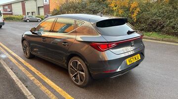 2022 SEAT EHybrid 12.8kWh XCELLENCE Lux DSG Euro 6 5-door (Grey) - Image: 11